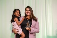 0370_40under40-2018