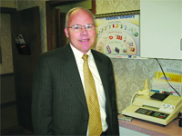Dr. Robert McGovern