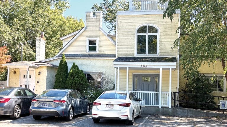 Developers are planning to transform the former Lakeside Inn into a boutique hotel and restaurant.